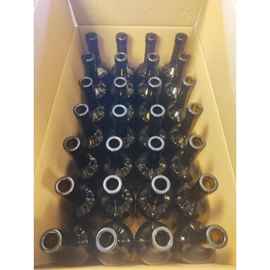 Glass wine bottle, "Bordeaux" 750 ml, green 28 pcs. Glass wine bottle, "Bordeaux" 750 ml, green 28 pcs.