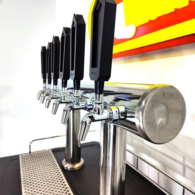 6 Tap TT Bar Brushed Stainless Font Only 3